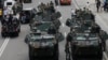 Des soldats indonésiens près du site des attaques terroristes du 14 janvier à Jakarta. (AP Photo/Achmad Ibrahim)
